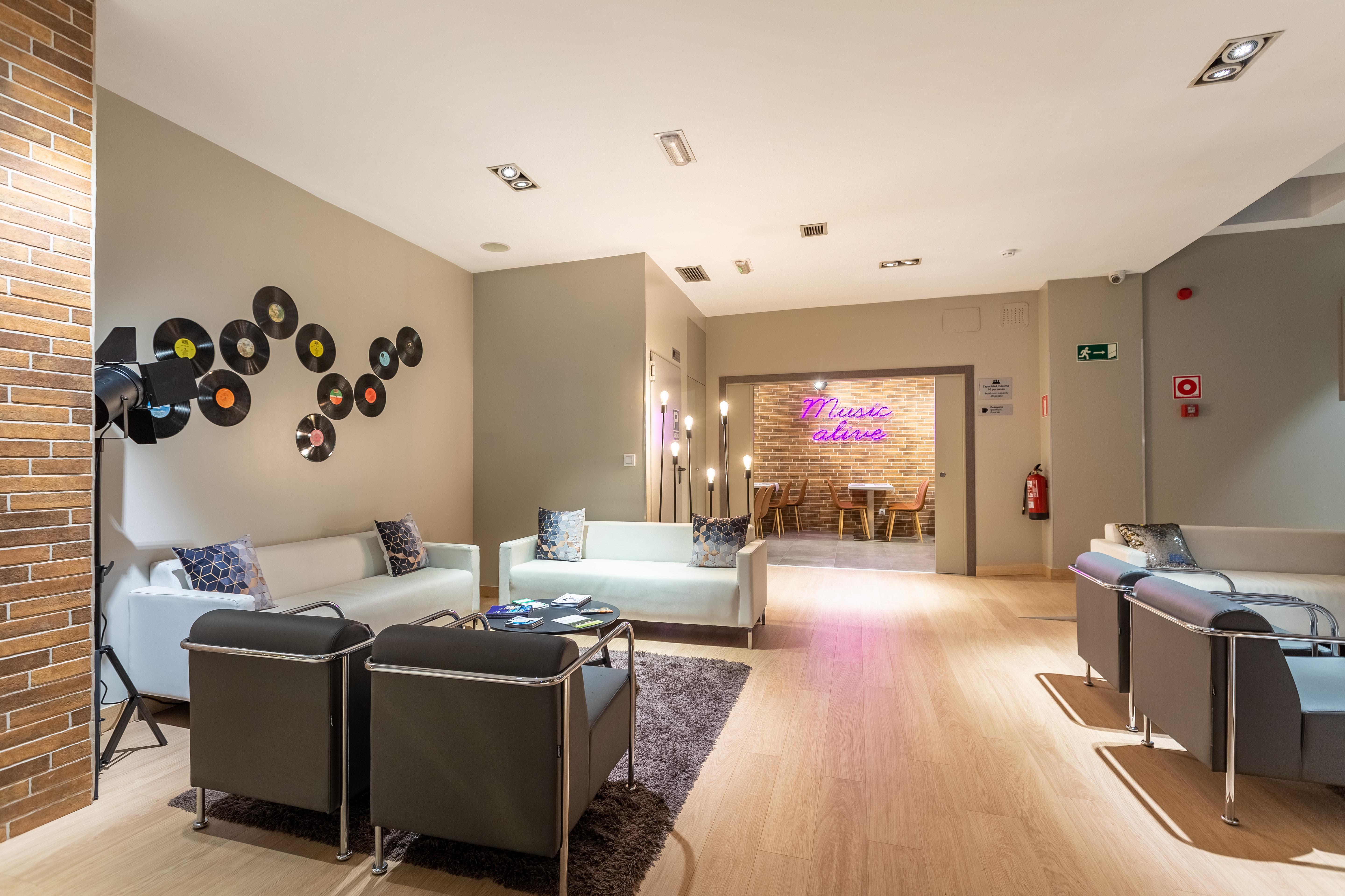 Hotel Casual Del Jazz